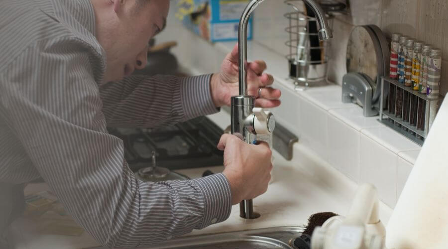 Professional sink repair in Wyarno, WY